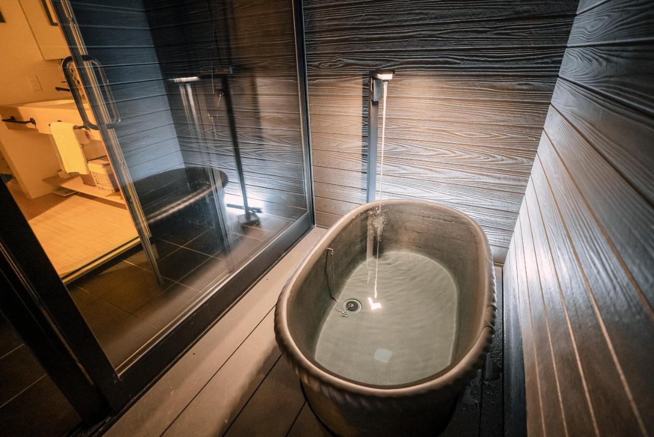 谷町君-星屋旅館-東山望月居/鴨川４min/清水五条駅220M Kyoto Exteriör bild